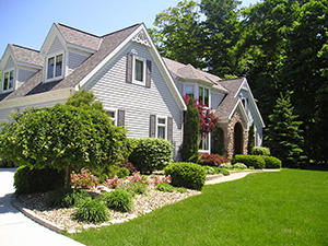 Landscapers and Lawncare Services in Evergreen, AL